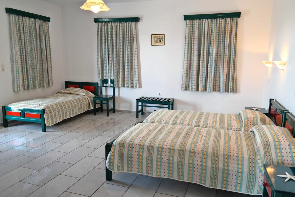 Ferienwohnung Dina'S Diamond Agios Prokopios  Zimmer foto